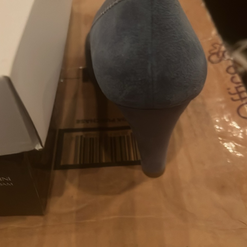Gianni Bernini Memory Foam Pumps in Violetta Blue Vintage Jean Sz 8 NEW - Picture 7 of 17
